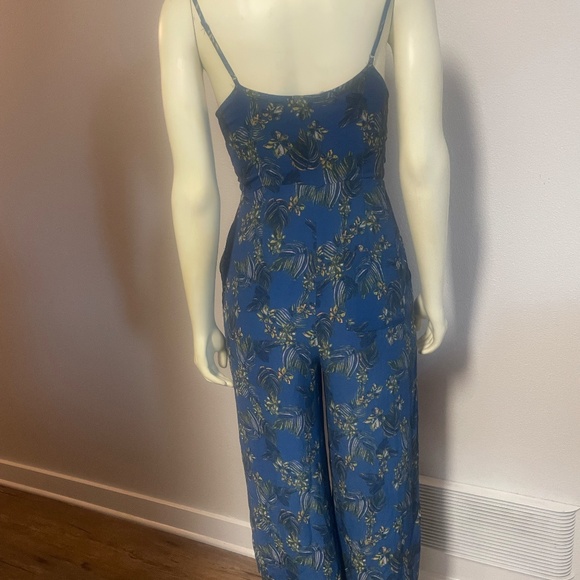 Free People JUMPSUIT Blue w/ Tropical Floral Pattern SIZE 0 "Hot Tropics" Style - Picture 9 of 11